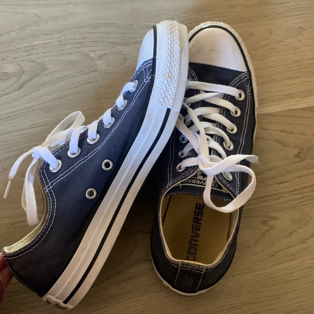 Blue converse